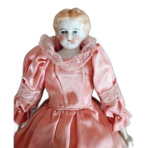 Antique Blonde Victorian China Shoulder Head Doll With Cloth Body, 12 Inch